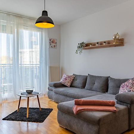 Appartement Brand New - Selfcheckins 24 - Zagreb - Garage - Loggia - New - Luxury Extérieur photo