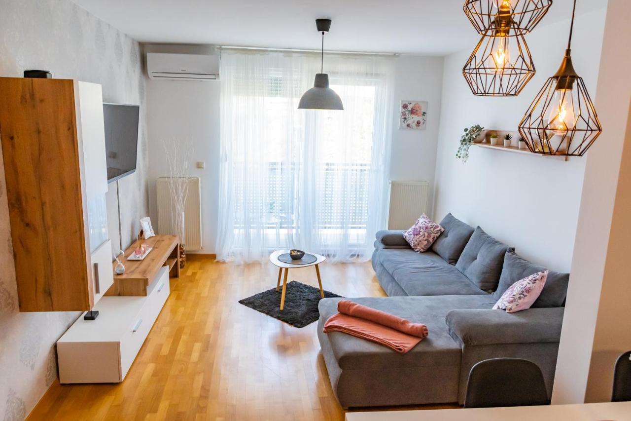 Appartement Brand New - Selfcheckins 24 - Zagreb - Garage - Loggia - New - Luxury Extérieur photo